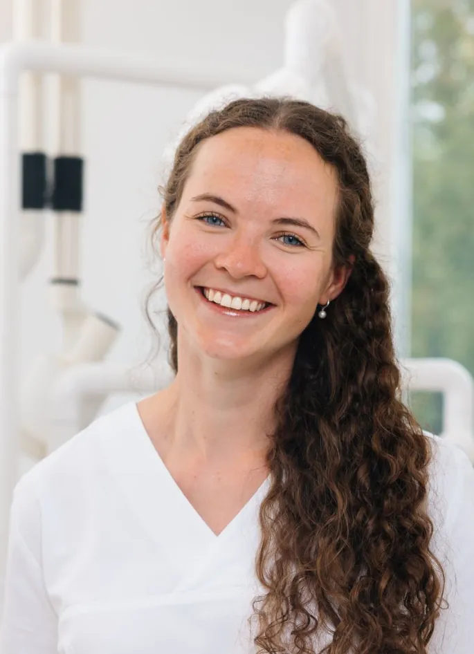 Dr. med. dent. Veronika Kofler